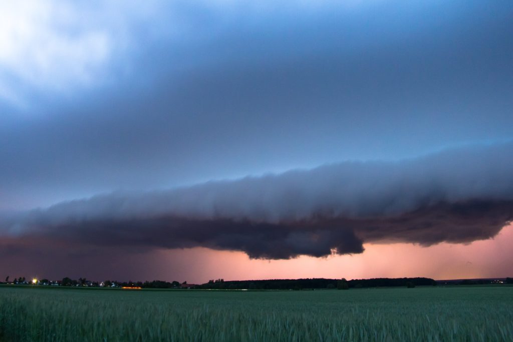 Rolwolk onweer 